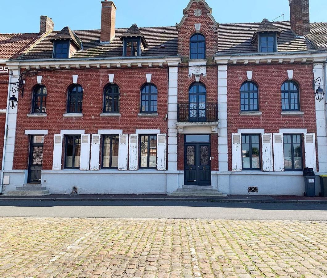 6 Place De La Detente Saint-Venant 외부 사진